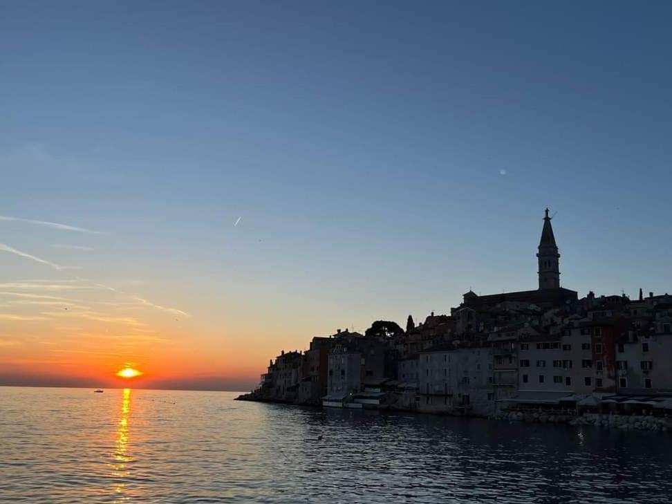 Room Armani Rovinj Exteriör bild